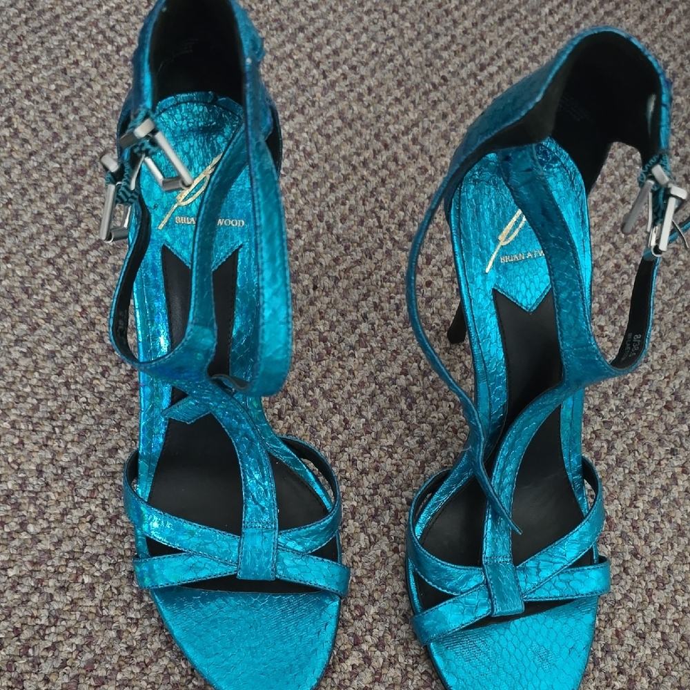Elegant Blue Stiletto Heels with Suede Straps